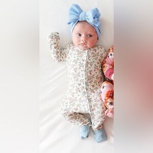 Posh peanut Blair ruffle bamboo footie